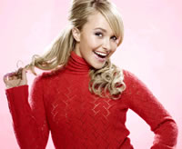 Hayden Panettiere looking all bubbly.