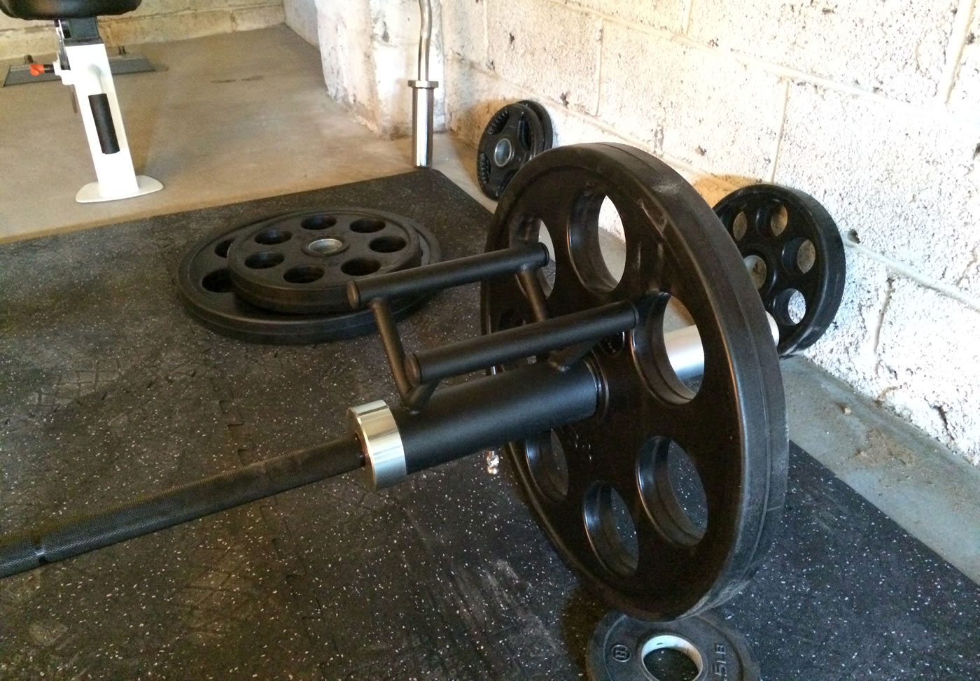 Project HUGE Building A Home Gym CFF Landmine Rowing Attachments